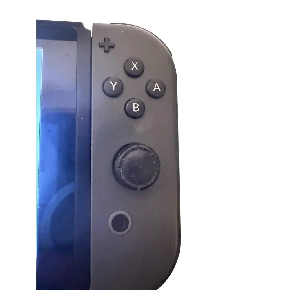 Nintendo Switch HAC-001 Console Bundle Dock Charger Grip Joy-Cons Read